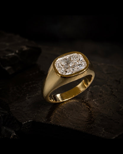 Radiant Lab Diamond Signet Ring