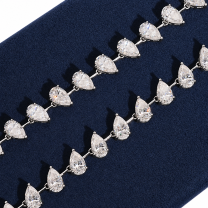 Pear-Cut Necklace